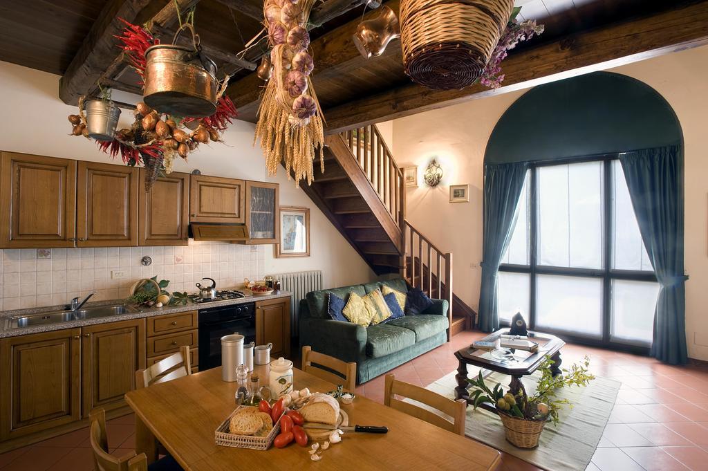 Agriturismo Petrognano SantʼEllero 外观 照片